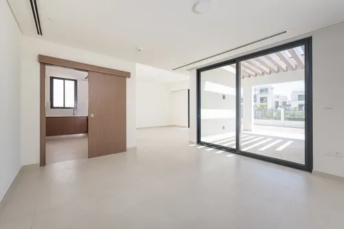 4 Bedrooms Townhouse in Caya
