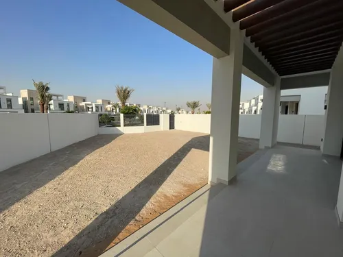 4 Bedrooms Townhouse in Caya