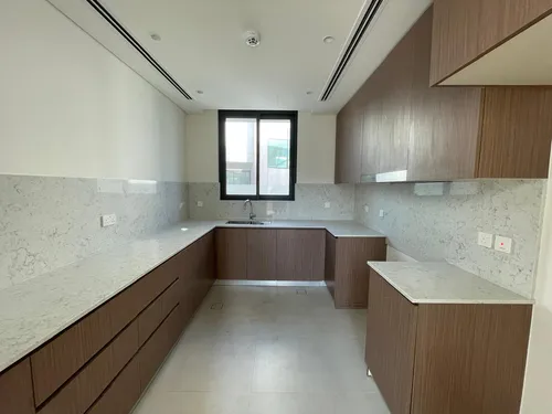 4 Bedrooms Townhouse in Caya