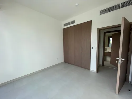 4 Bedrooms Townhouse in Caya