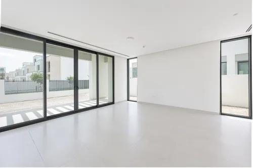 4 Bedrooms Townhouse in Caya