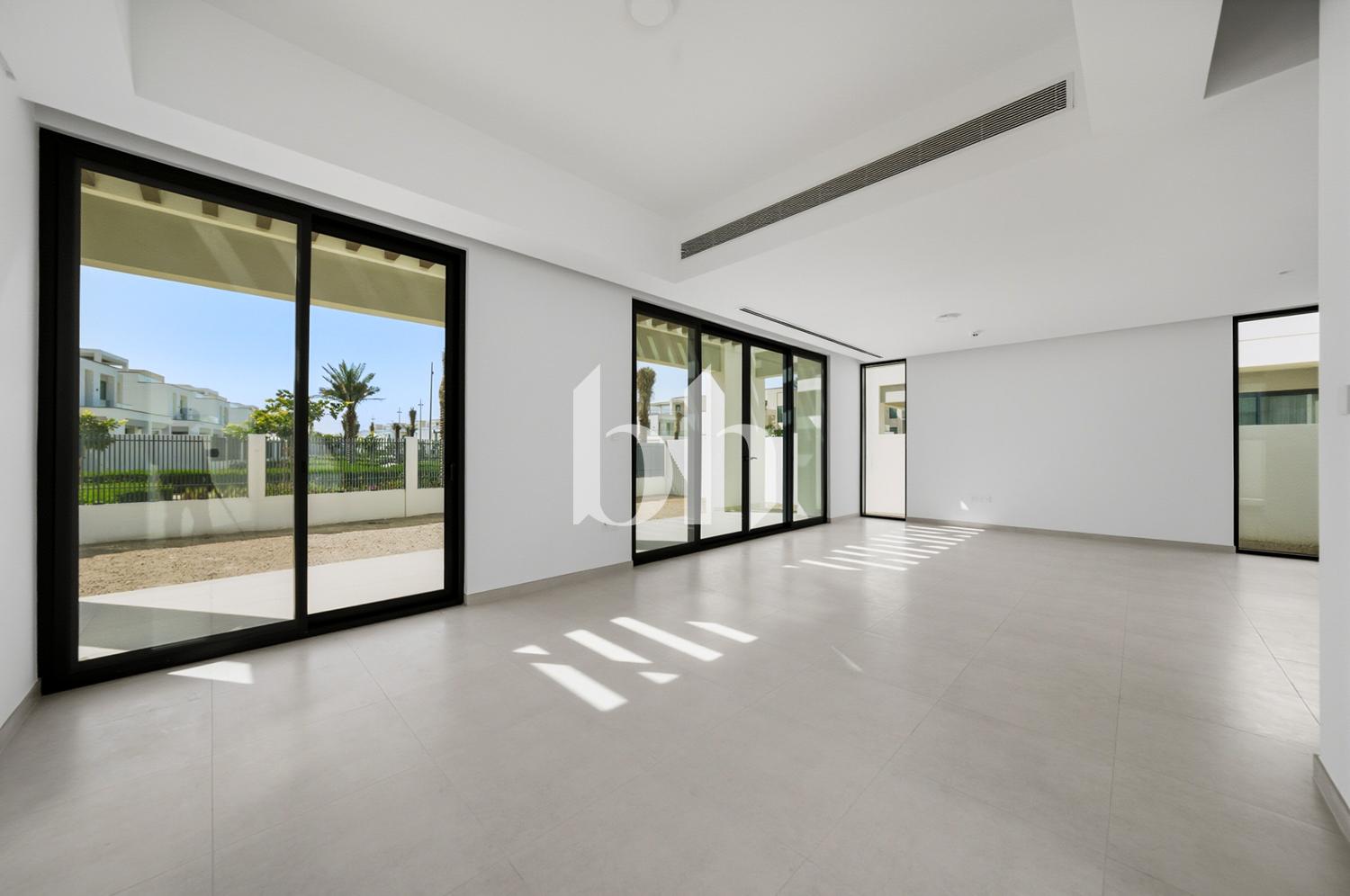 Park Backing | Corner Unit | Large Plot