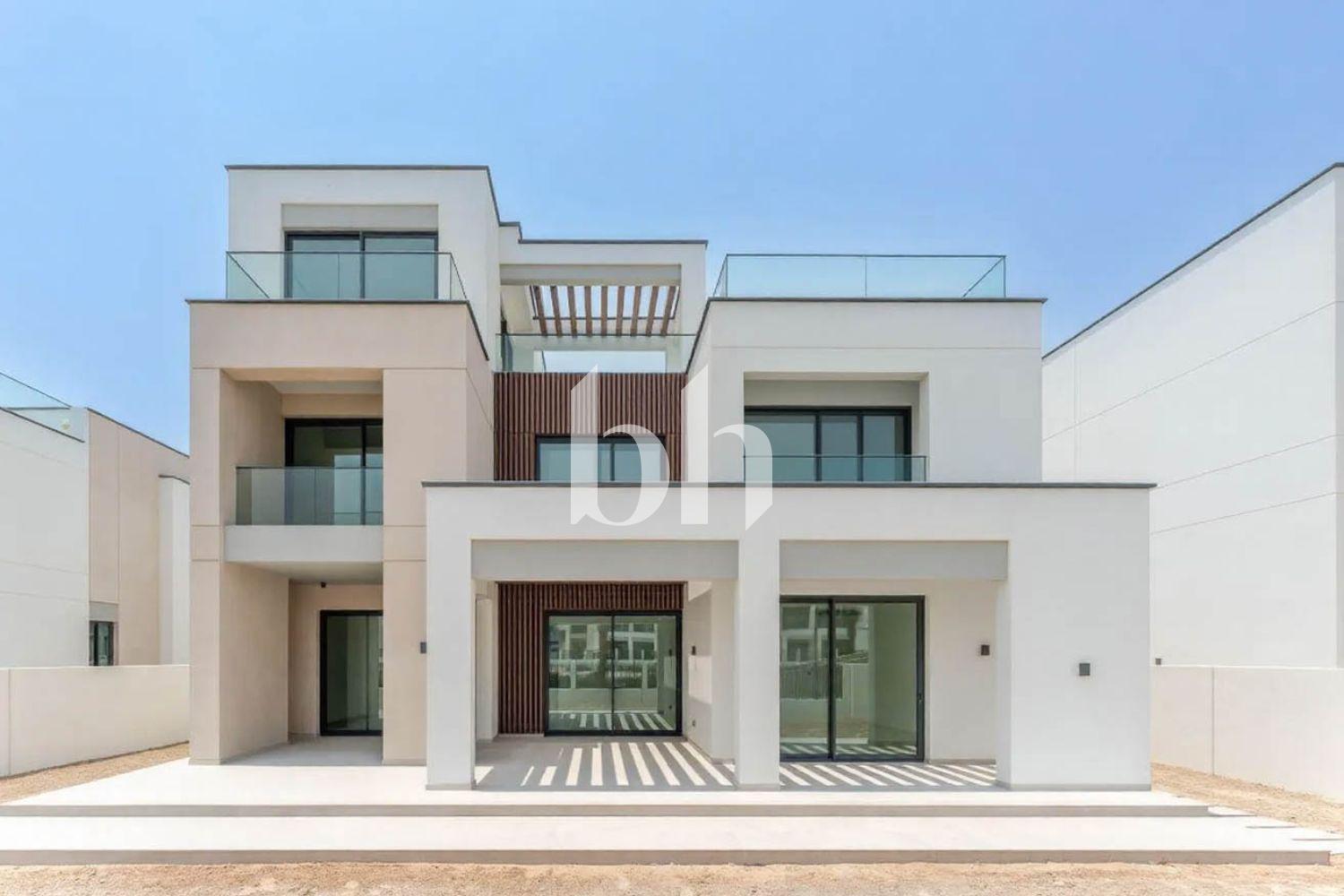 Stand Alone | Huge Plot | Brand New