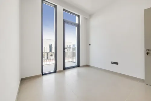 4 Bedrooms Townhouse in Joy