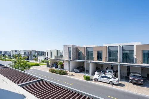 4 Bedrooms Townhouse in Joy