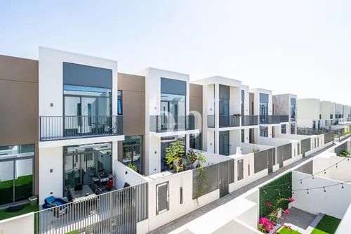 4 Bedroom | Close To Pool | Internal Unit