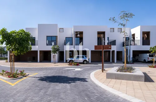 Single Row | Vacant Now | Multiple Units available