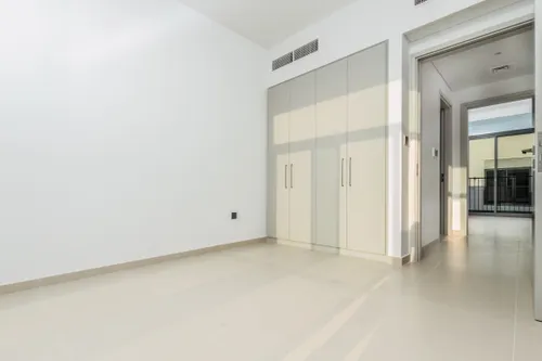 3 Bedrooms Villa in Joy
