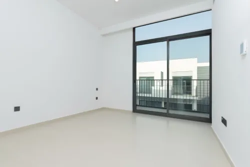 3 Bedrooms Villa in Joy