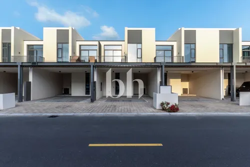 Vacant on Transfer | Close to Park | Back to Back