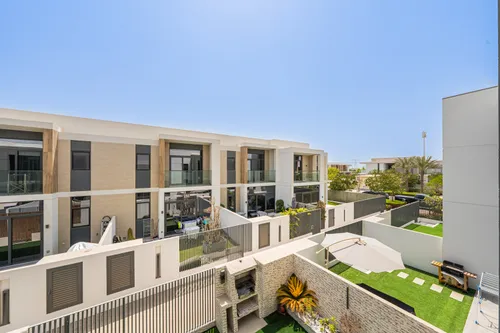 3 Bedrooms Townhouse in Ruba