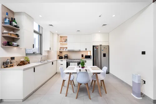 3 Bedrooms Townhouse in Ruba