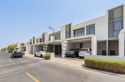 3 Bedrooms Townhouse in Ruba