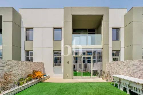 Upgraded | Great Location | Vacant on Transfer