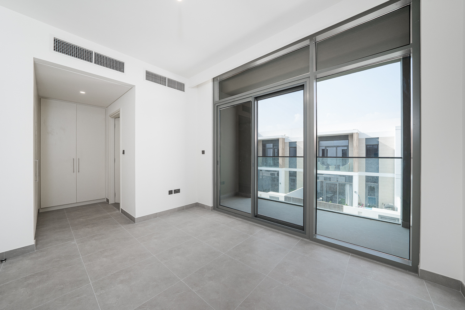 3 Bedrooms Townhouse in Ruba