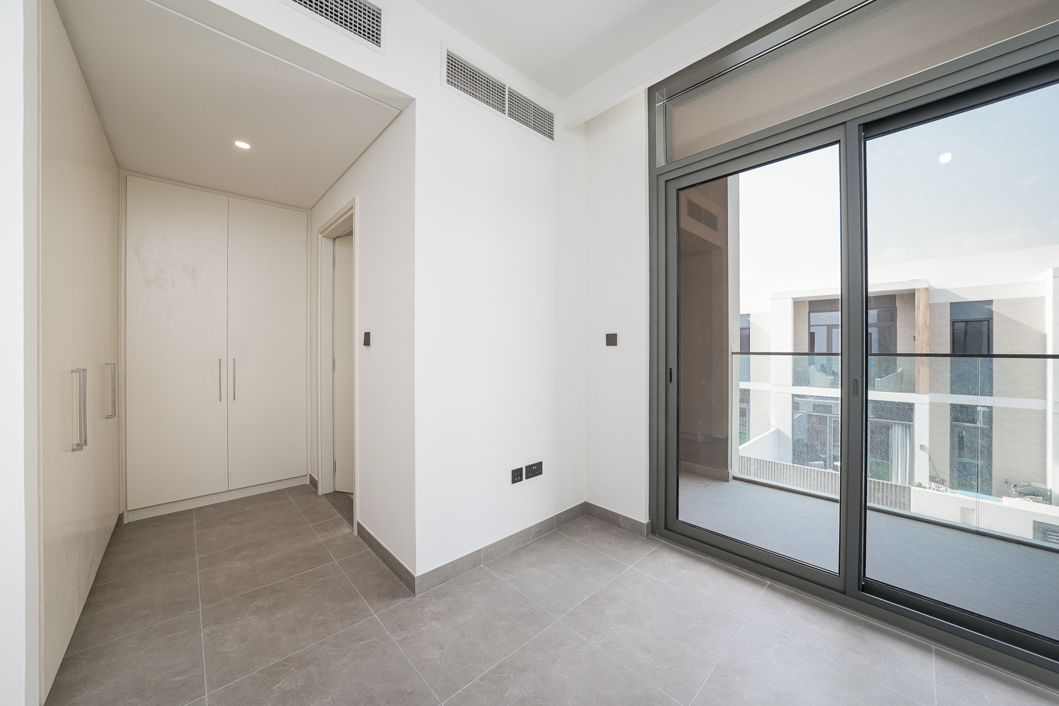 3 Bedrooms Townhouse in Ruba