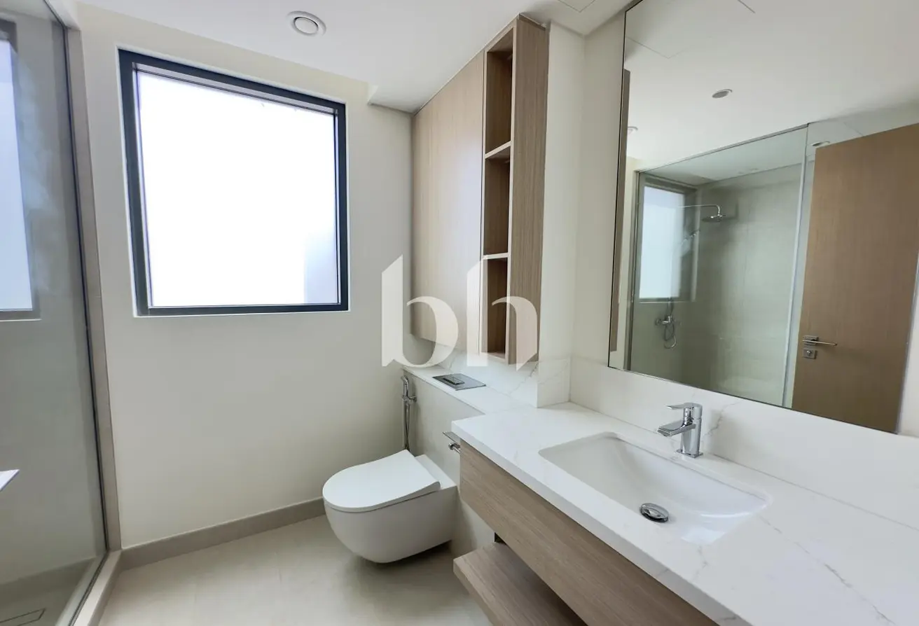 3 Bedrooms Townhouse in Raya