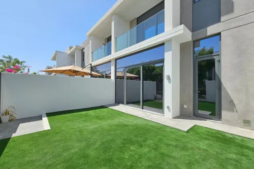 3 Bedrooms Townhouse in Ruba