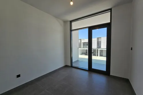 3 Bedrooms Townhouse in Ruba