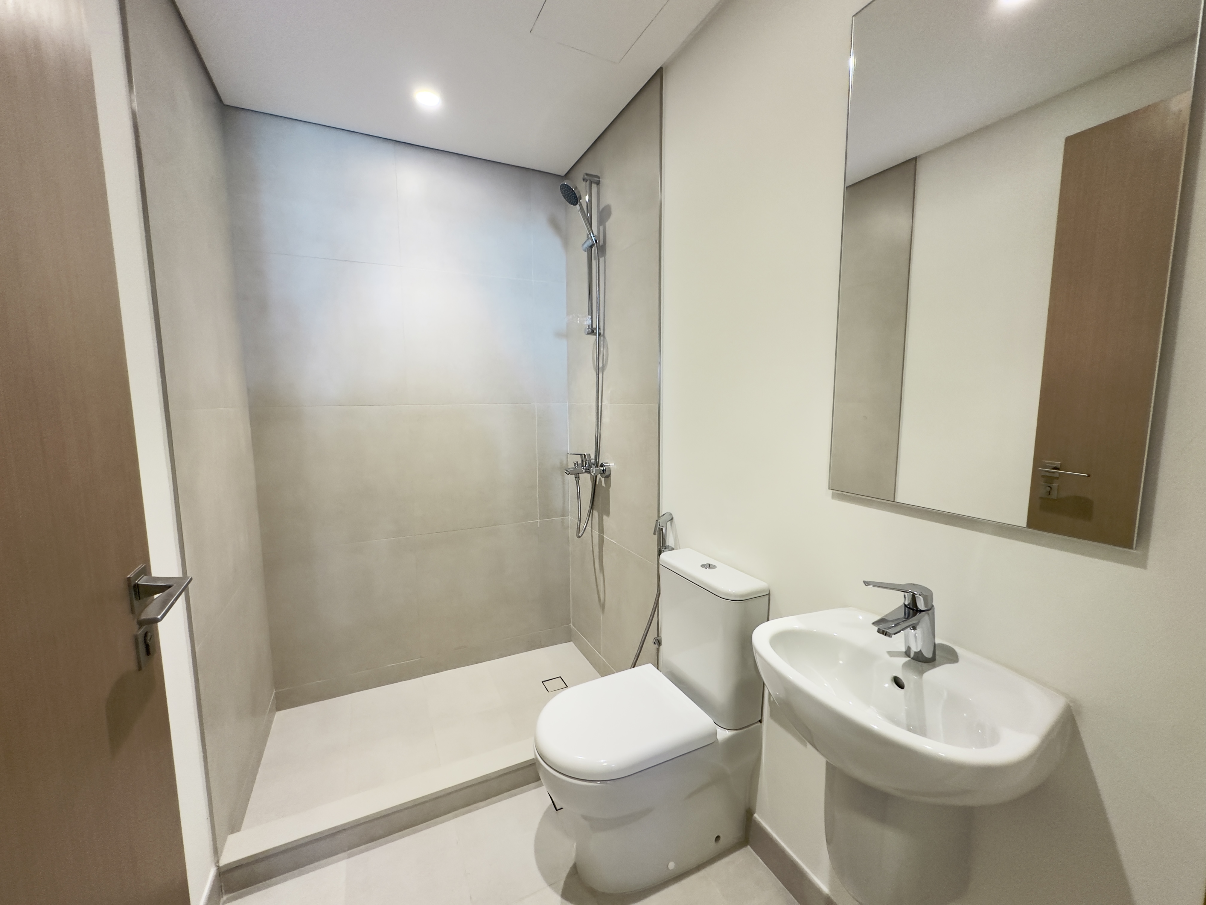 3 Bedrooms Townhouse in Raya