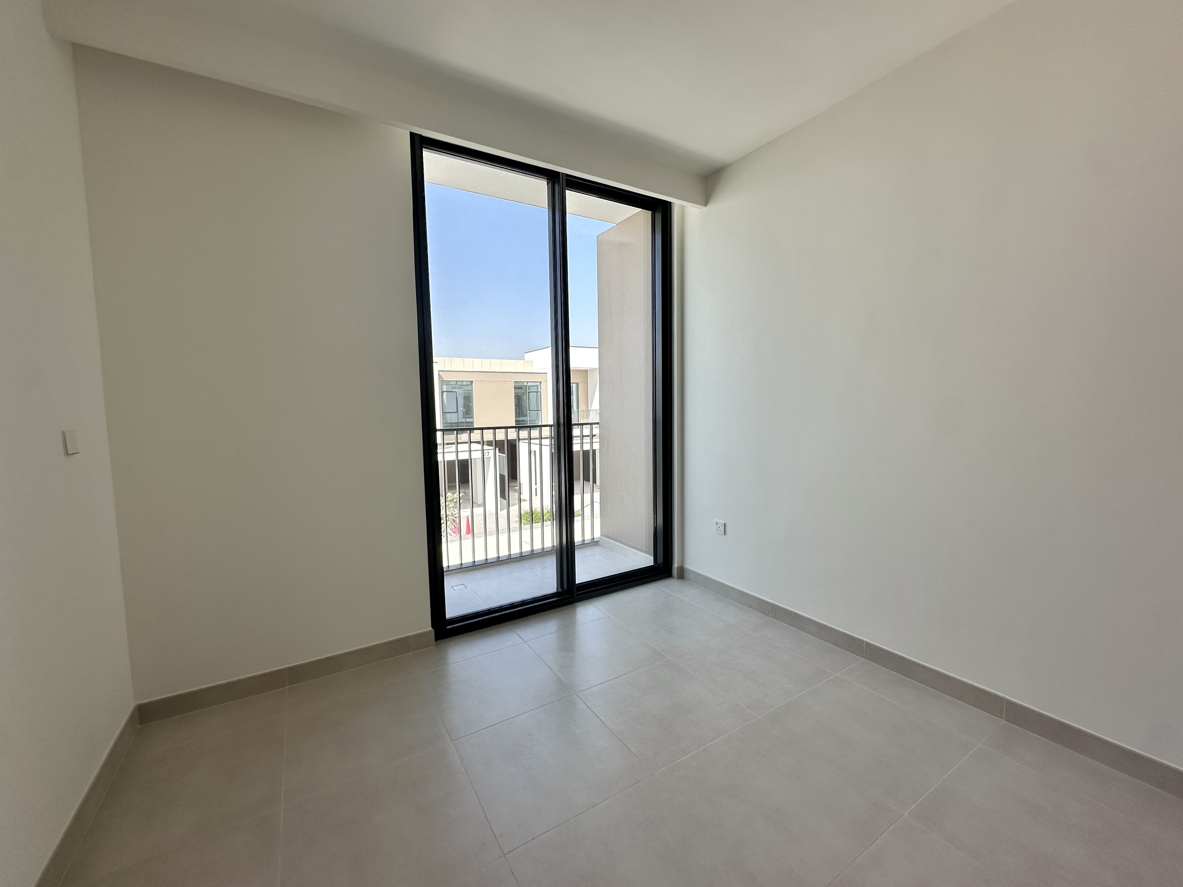 3 Bedrooms Townhouse in Raya