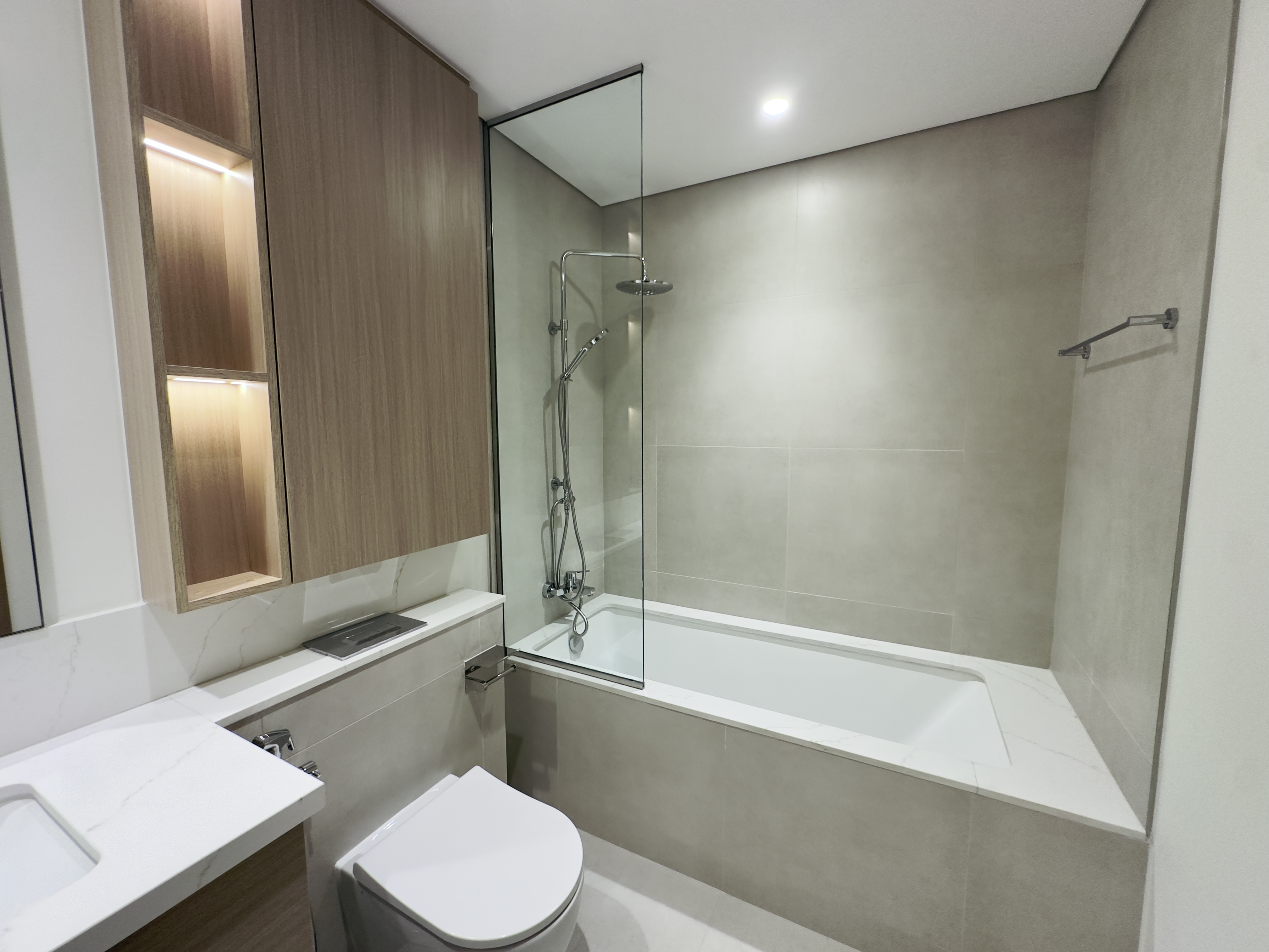 3 Bedrooms Townhouse in Raya