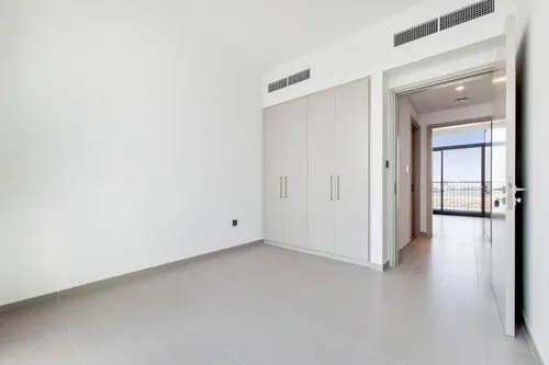 3 Bedrooms Townhouse in Joy