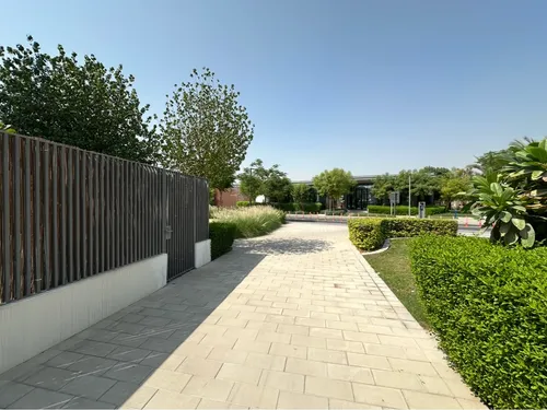 4 Bedrooms Villa in Joy