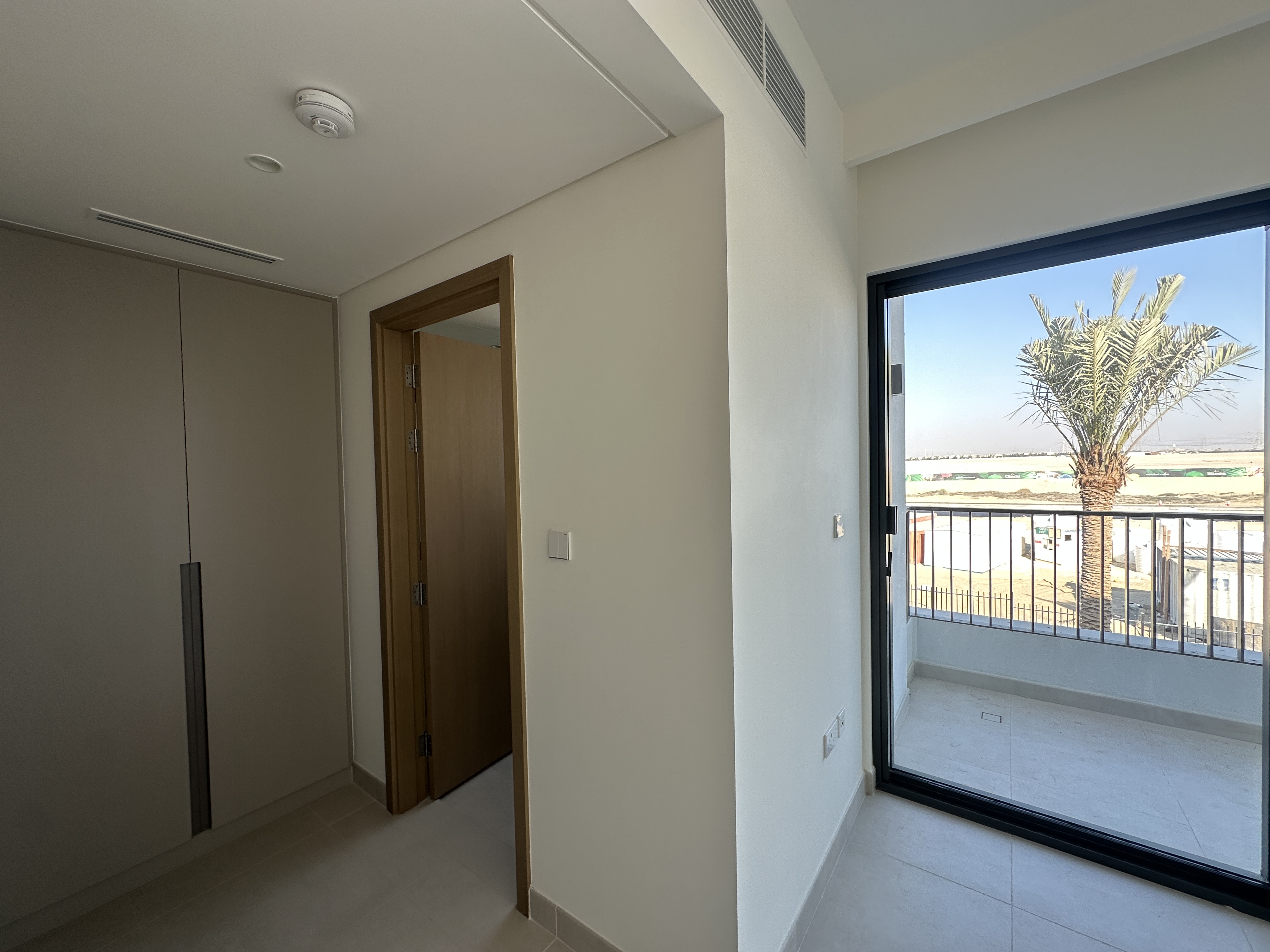 3 Bedrooms Townhouse in Raya