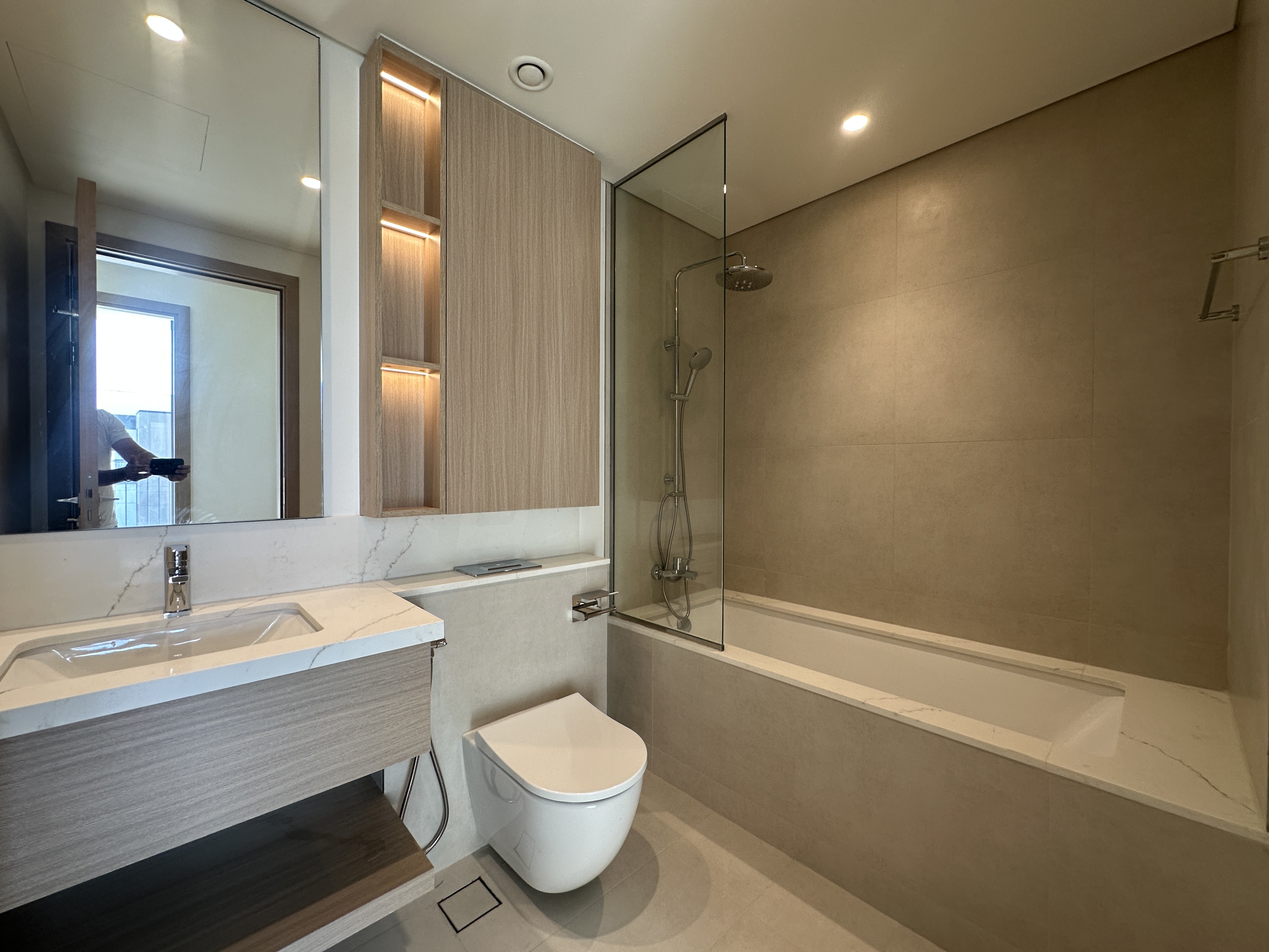 3 Bedrooms Townhouse in Raya