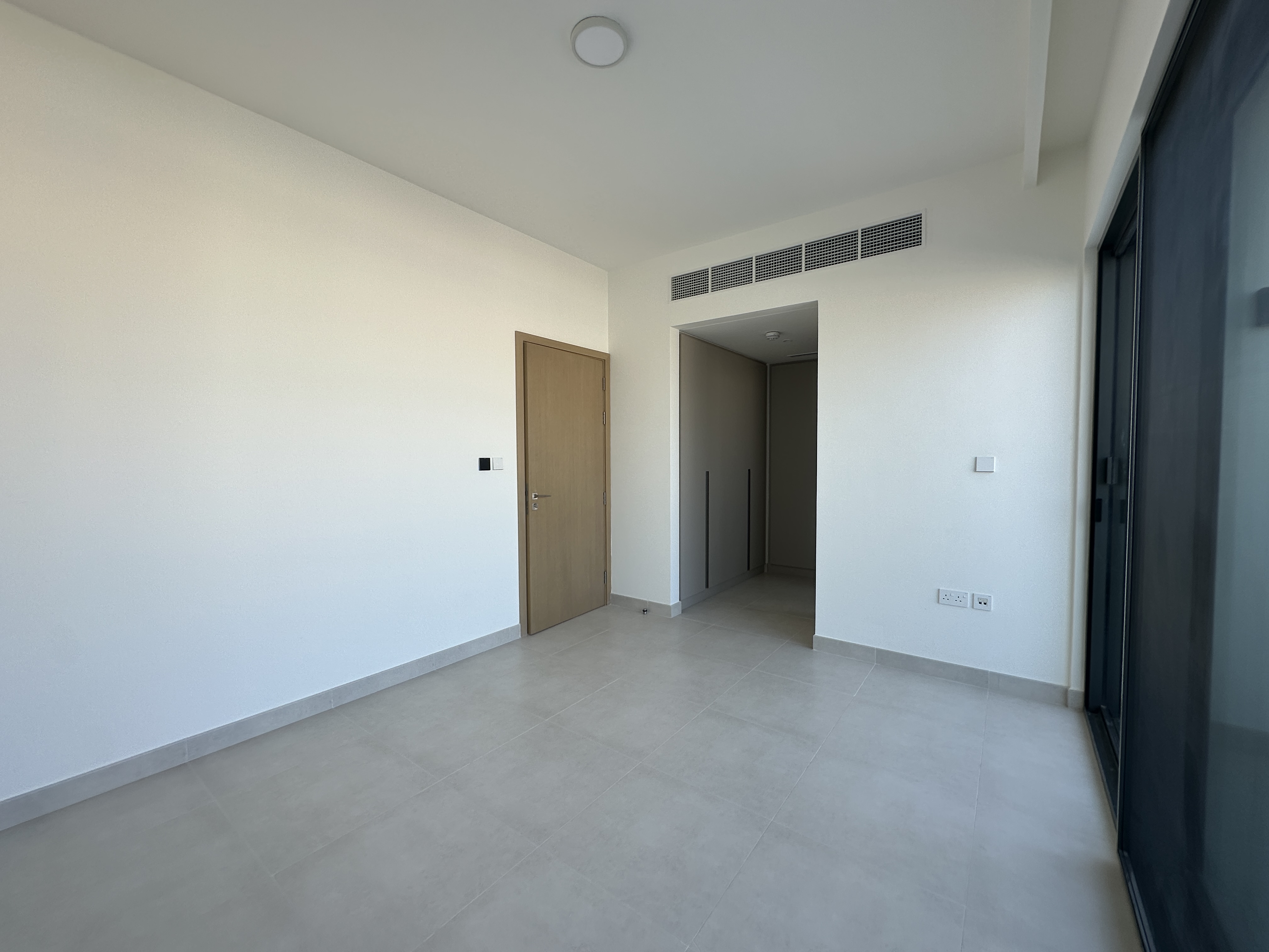 3 Bedrooms Townhouse in Raya