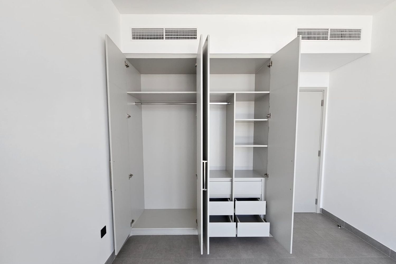 3 Bedrooms Townhouse in Ruba