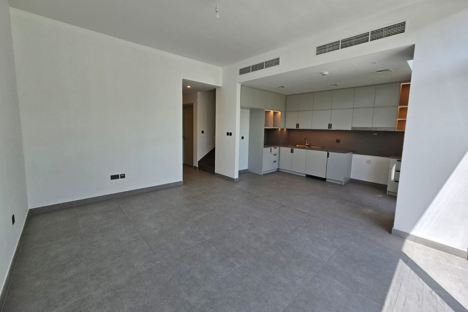 3 Bedrooms Townhouse in Ruba