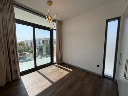 4 Bedrooms Townhouse in Ruba