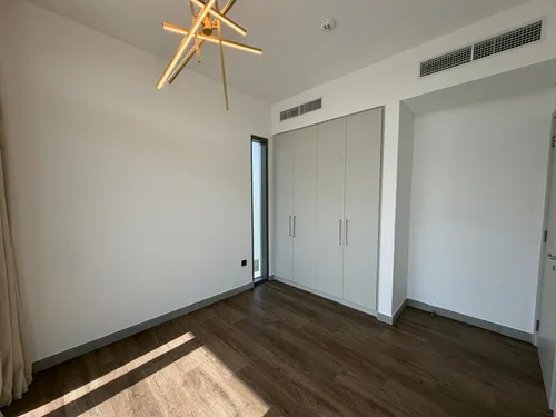 4 Bedrooms Townhouse in Ruba