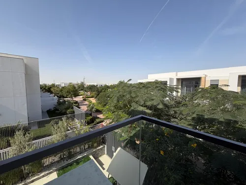 4 Bedrooms Townhouse in Ruba