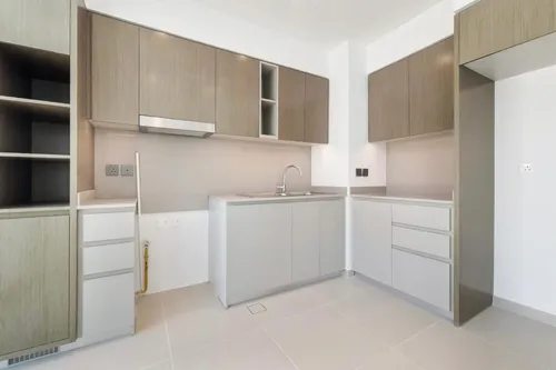 3 Bedrooms Townhouse in Joy