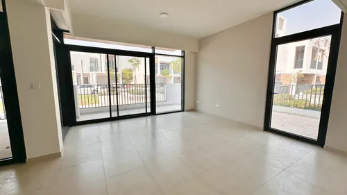 4 Bedrooms Townhouse in Bliss