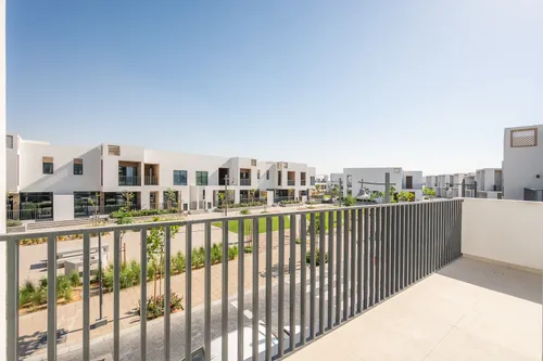 4 Bedrooms Townhouse in Bliss