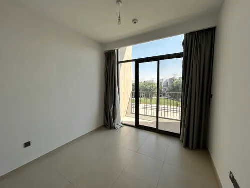 3 Bedrooms Townhouse in Spring