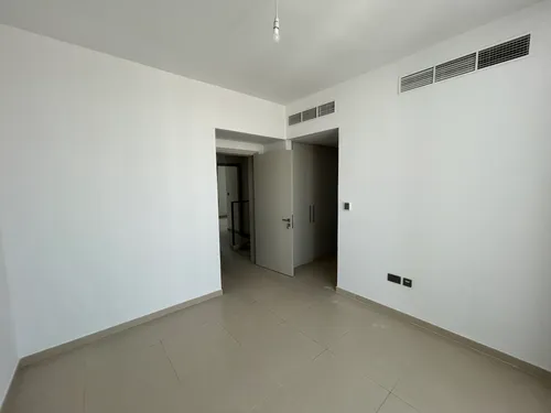 3 Bedrooms Townhouse in Spring