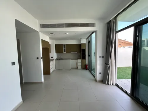 3 Bedrooms Townhouse in Spring