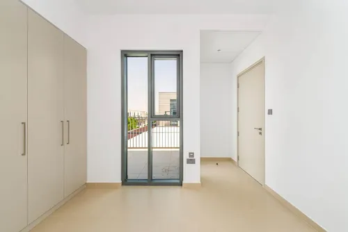 4 Bedrooms Townhouse in Joy