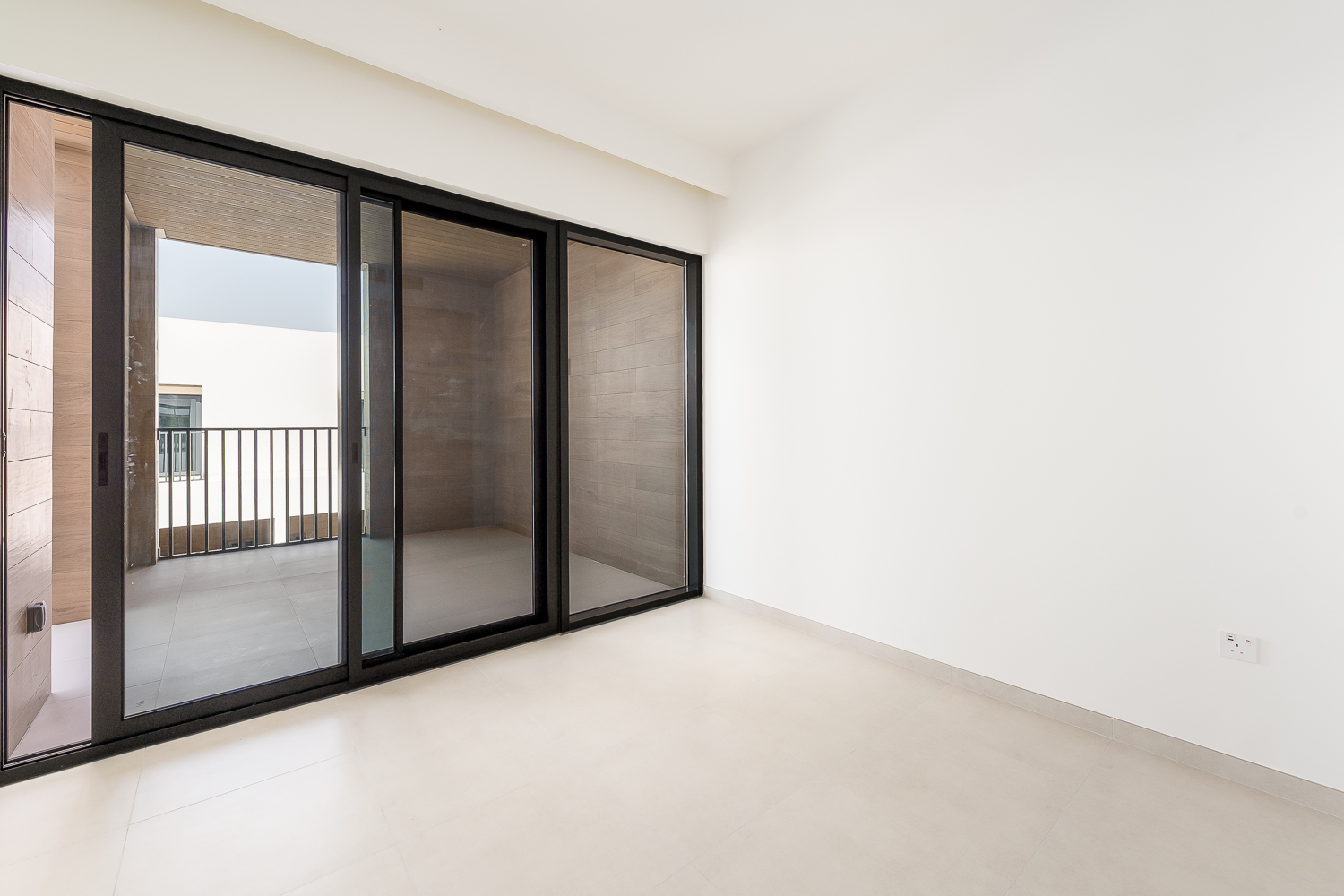 3 Bedrooms Townhouse in Bliss 2