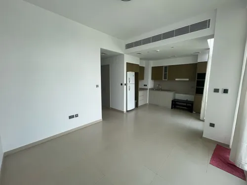 3 Bedrooms Townhouse in Joy