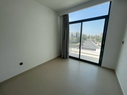 3 Bedrooms Townhouse in Joy