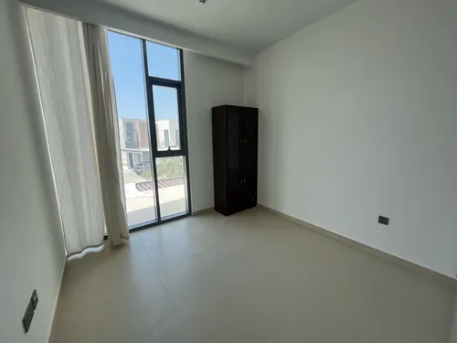 3 Bedrooms Townhouse in Joy