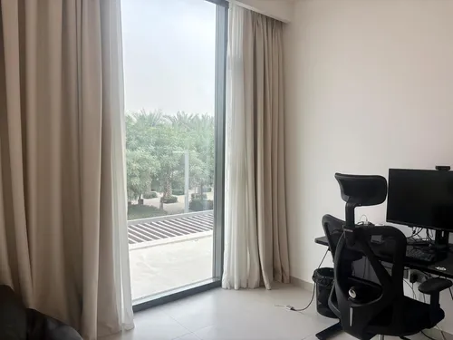 3 Bedrooms Townhouse in Sun