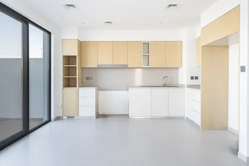 4 Bedrooms Townhouse in Joy