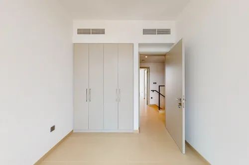 3 Bedrooms Townhouse in Spring